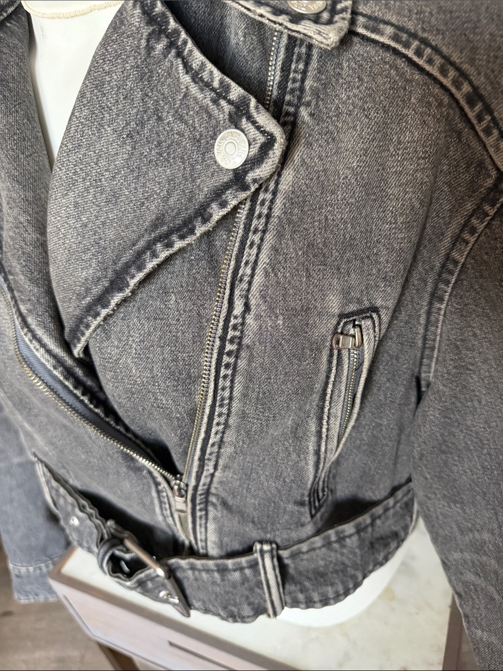 Zara Black Washed Cropped Denim Moto Jacket - Picture 4 of 13